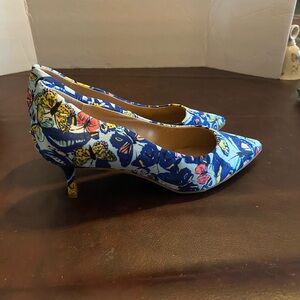 Butterfly high heels